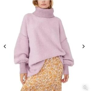 Free People Womens Medium Milo Textured Boucle Turtleneck Moonlit Orchid Size M